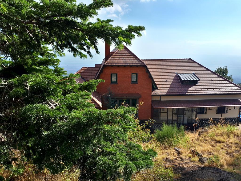 Hotel Villa Dorata Nicolosi Exteriör bild