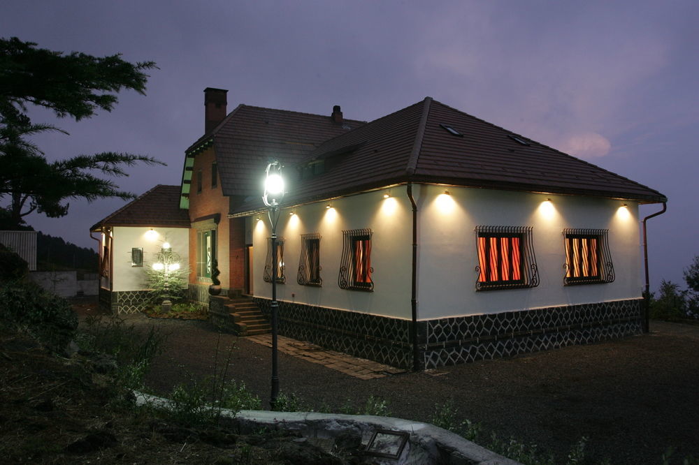 Hotel Villa Dorata Nicolosi Exteriör bild